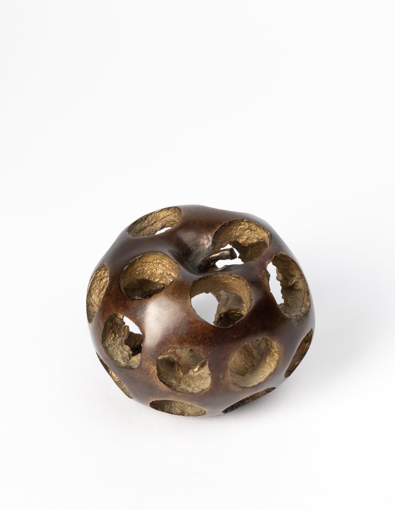 Alicja Kwade @ Grisebach