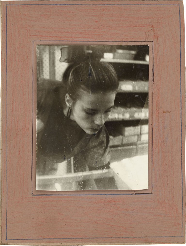 Auf diesem Bild ist das folgende Kunstwerk zu sehen: Miroslav Tichý. Ohne Titel. 1970er–1980er Jahre.