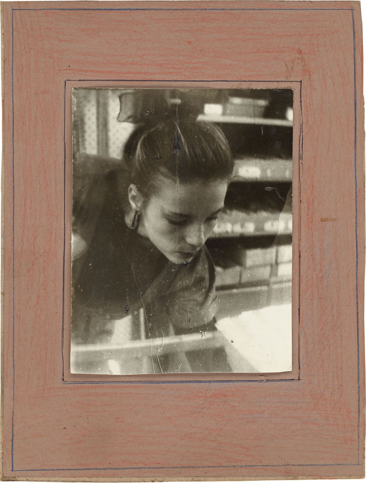 Auf diesem Bild ist das folgende Kunstwerk zu sehen: Miroslav Tichý. Ohne Titel. 1970er–1980er Jahre.