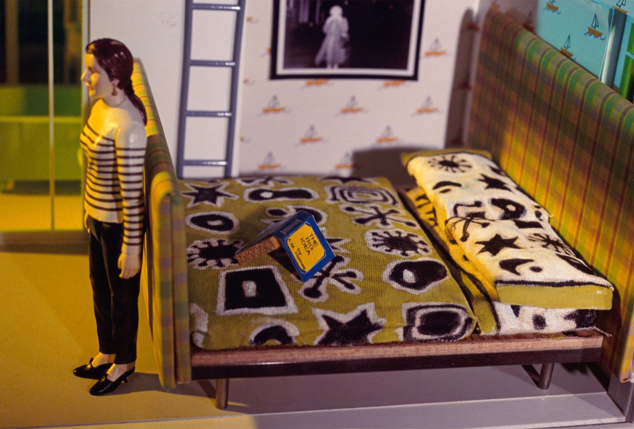 This picture shows the following artwork: Laurie Simmons. 