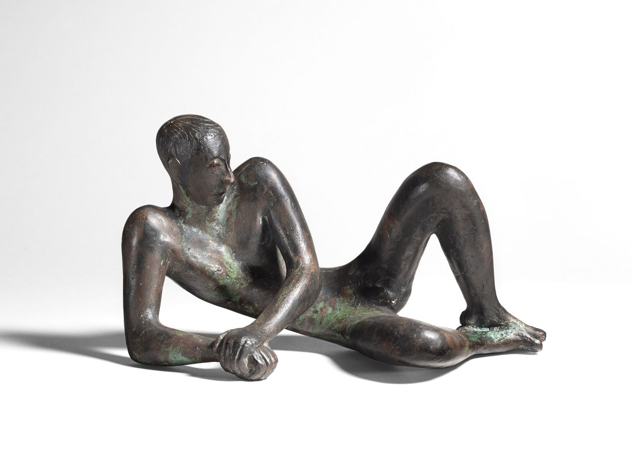 Auf diesem Bild ist das folgende Kunstwerk zu sehen: Karl-Heinz Krause. Kleiner Liegender. 1970er-Jahre.