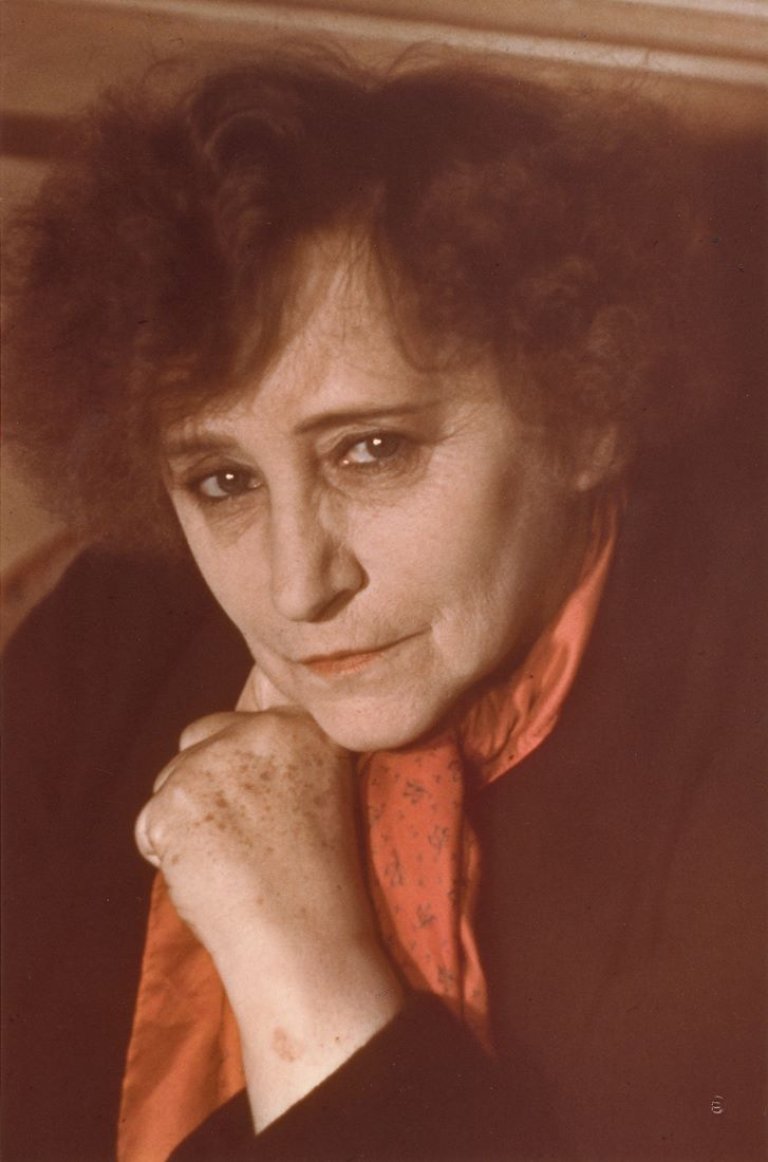 Auf diesem Bild ist das folgende Kunstwerk zu sehen: Gisèle Freund. „Colette, Paris“. 1939.
