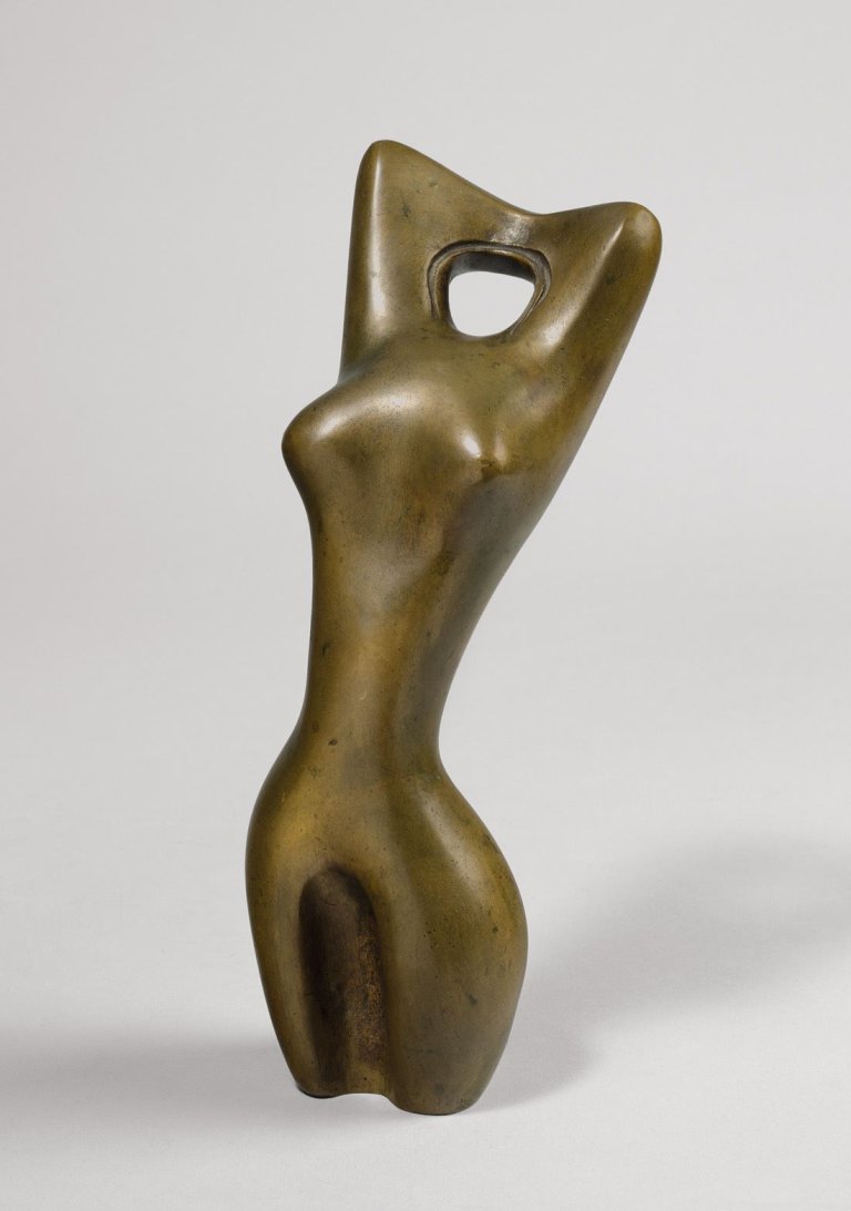 Auf diesem Bild ist das folgende Kunstwerk zu sehen: Bernhard Heiliger. „Figur mit erhobenen Armen I“. 1949.