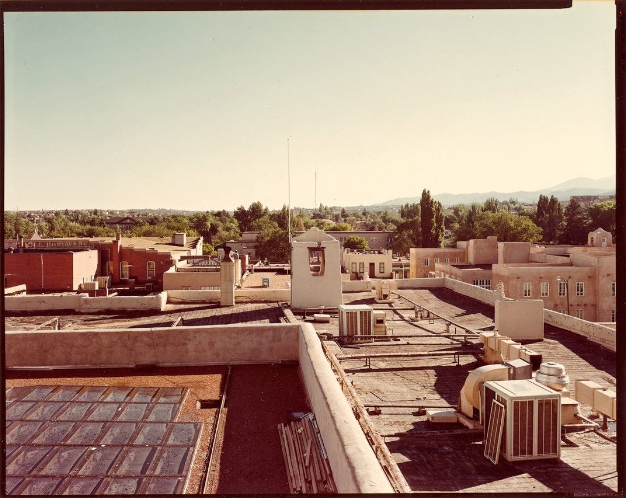 Auf diesem Bild ist das folgende Kunstwerk zu sehen: Stephen Shore. „Santa Fe, New Mexico“. 1977.