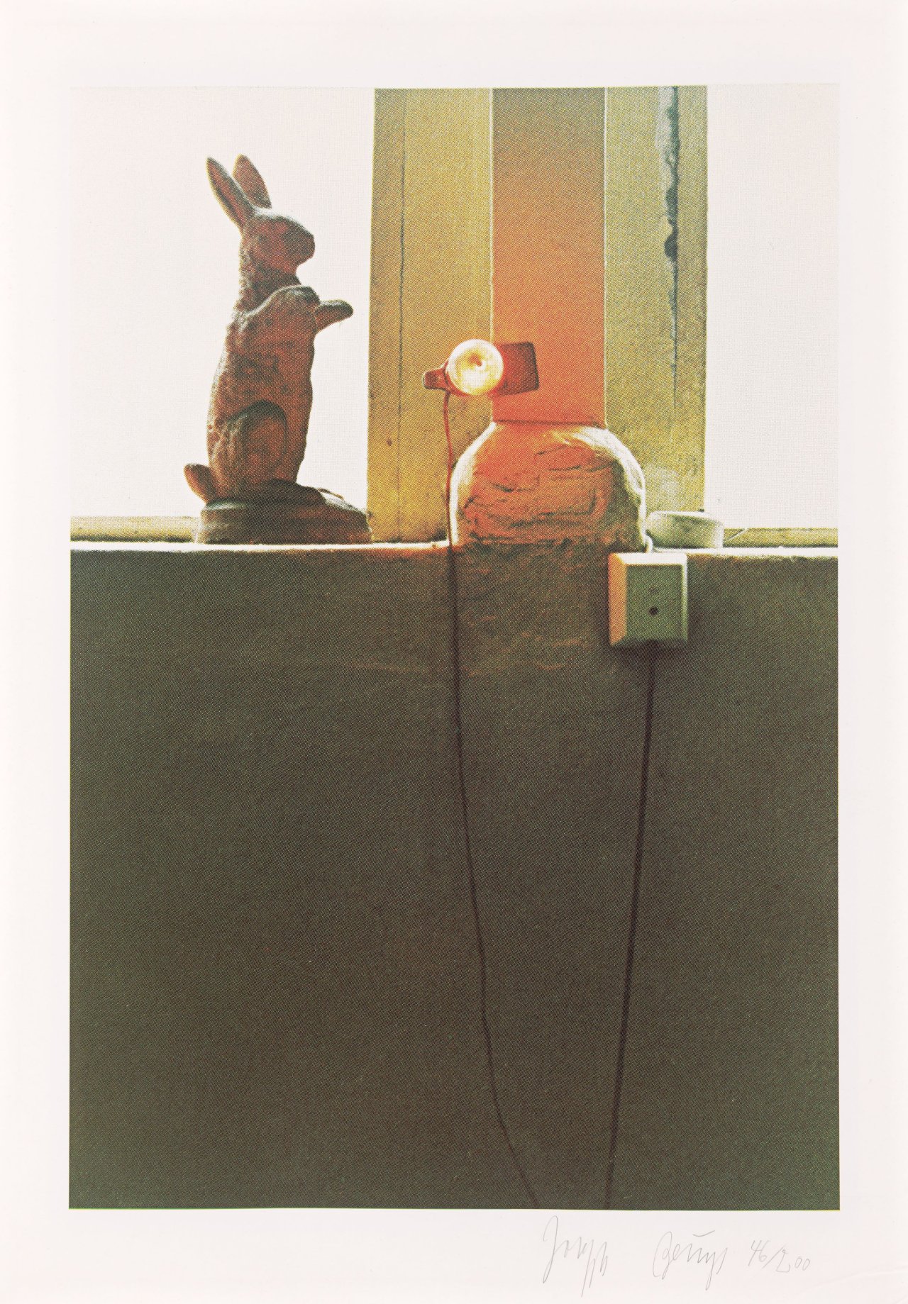 Auf diesem Bild ist das folgende Kunstwerk zu sehen: Joseph Beuys. „Auguren“. 1982.