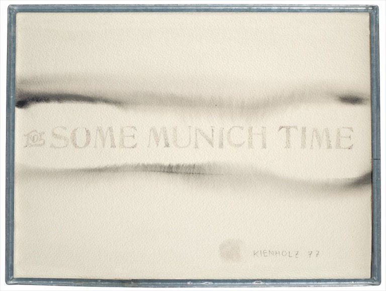 Auf diesem Bild ist das folgende Kunstwerk zu sehen: Edward Kienholz. „For Some Munich Time“. 1977.