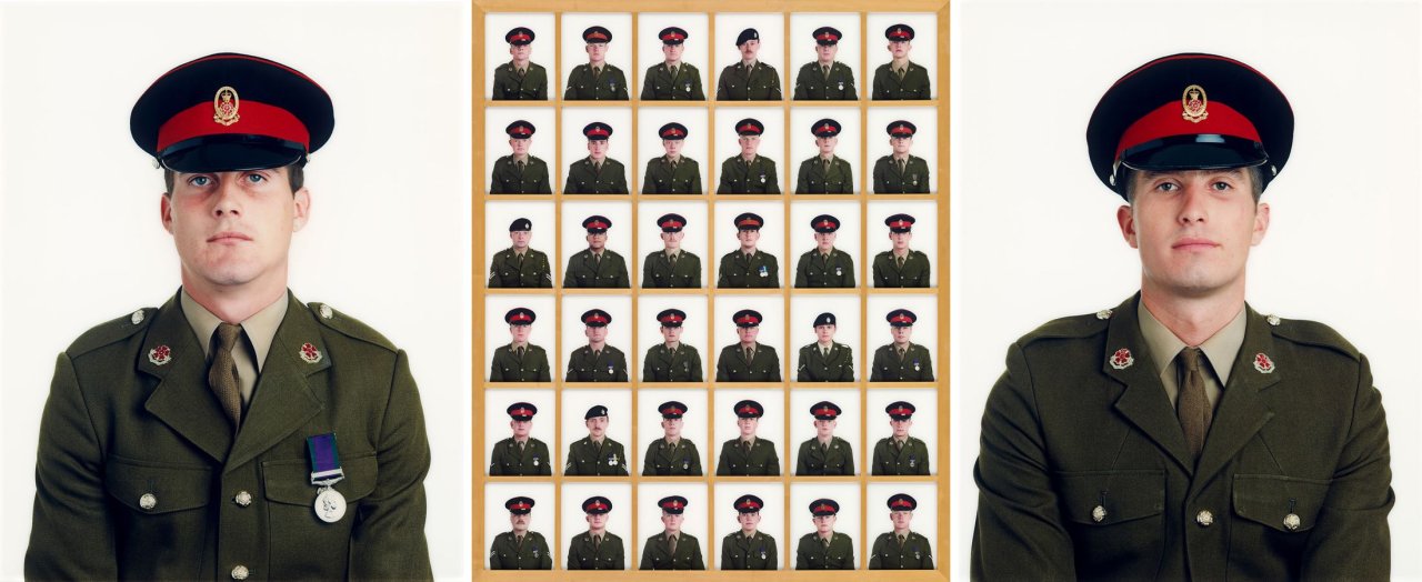 Auf diesem Bild ist das folgende Kunstwerk zu sehen: Frank Thiel. „Die Alliierten“. 1994.