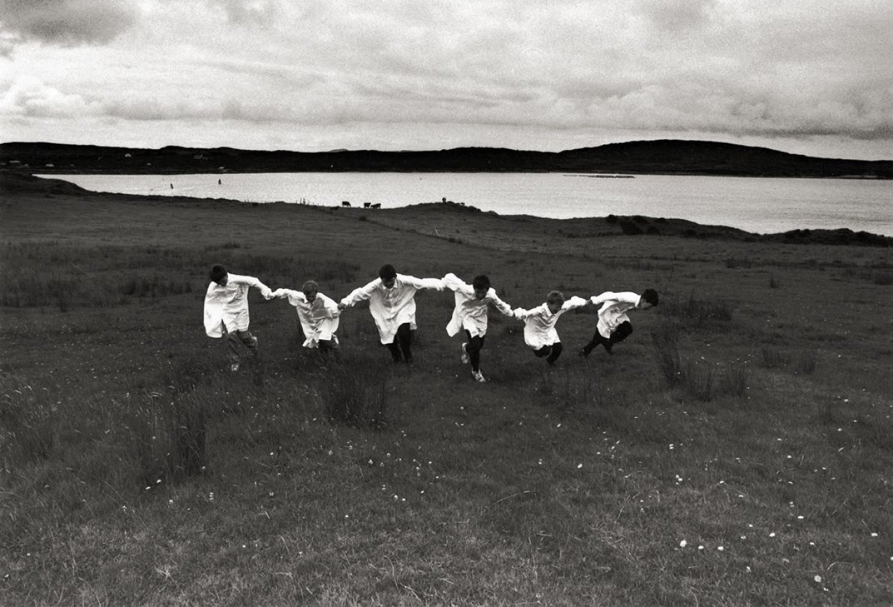 Catalog image of „Irish Boys II Connemara, Ireland for Yamamoto“. 1993