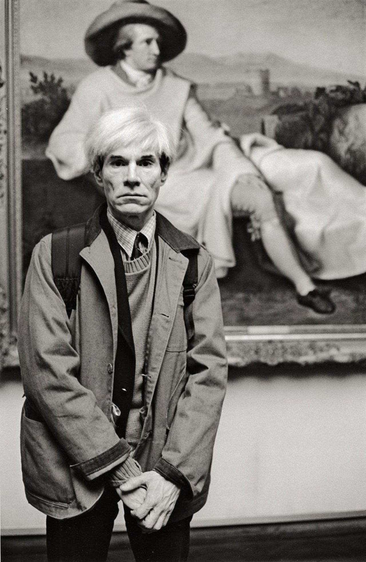Auf diesem Bild ist das folgende Kunstwerk zu sehen: Barbara Klemm. „Andy Warhol, Frankfurt“. 1981.