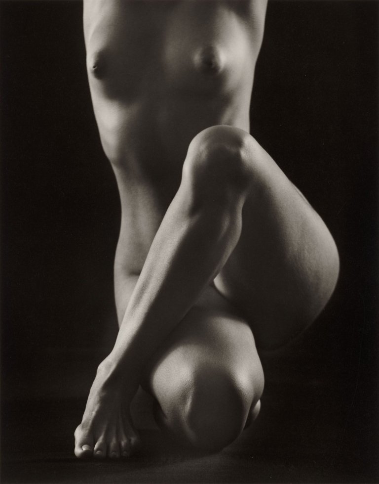 Auf diesem Bild ist das folgende Kunstwerk zu sehen: Ruth Bernhard. „Crossover“. 1969.