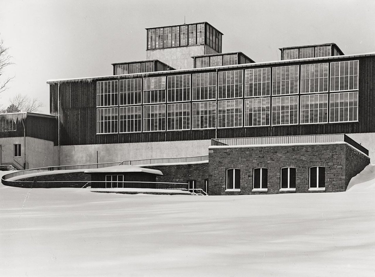 Auf diesem Bild ist das folgende Kunstwerk zu sehen: Albert Renger-Patzsch. Eisenhüttenwerke, Goslar. 1956.