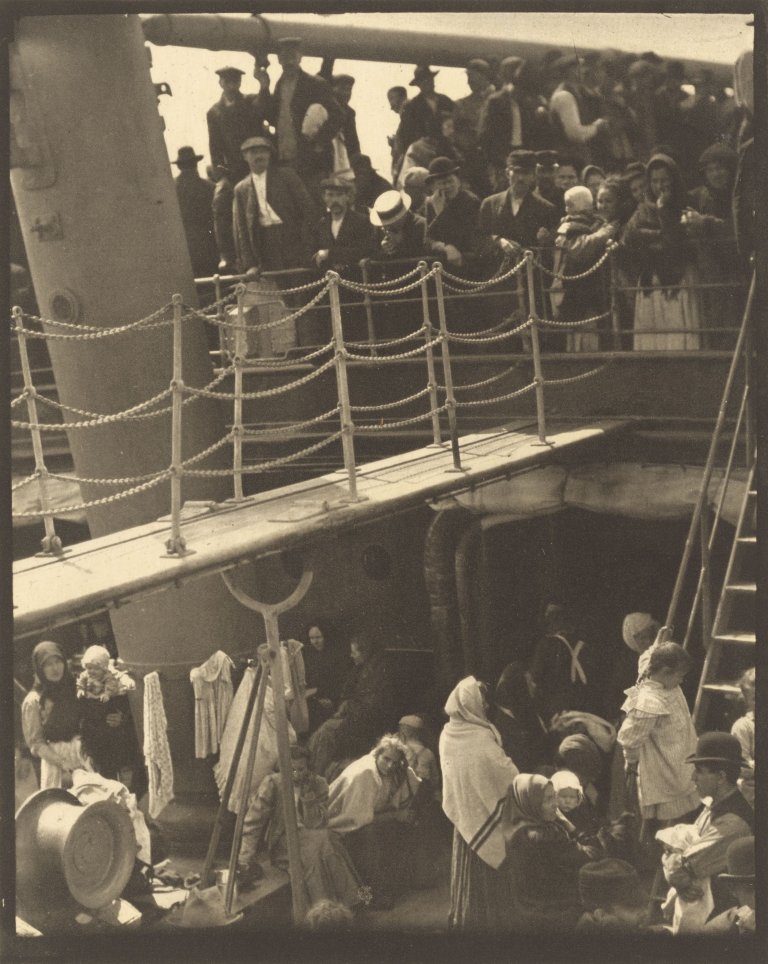 Auf diesem Bild ist das folgende Kunstwerk zu sehen: Alfred Stieglitz. The Steerage. 1907.