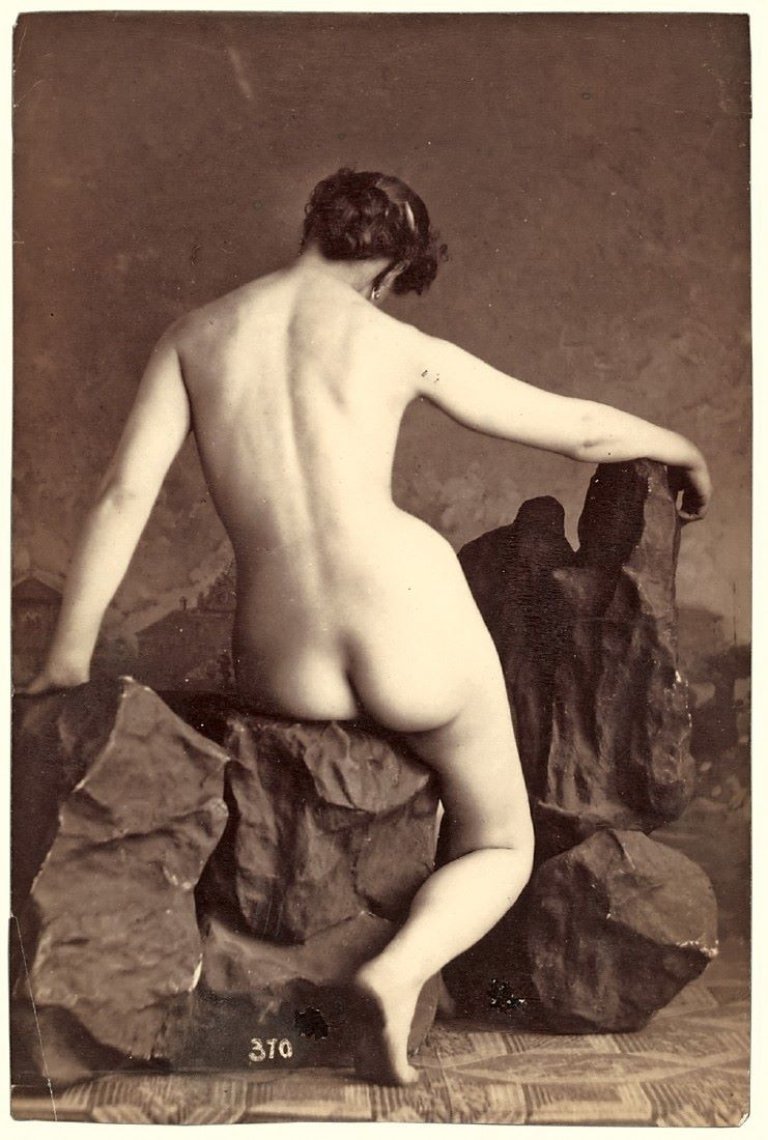 Auf diesem Bild ist das folgende Kunstwerk zu sehen:  Anonym. Ohne Titel (Akt). 1890er Jahre.