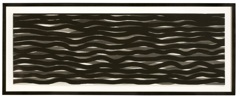 Auf diesem Bild ist das folgende Kunstwerk zu sehen: Sol LeWitt. Ohne Titel (Gray, White and Black Wavy Bands). 2004.