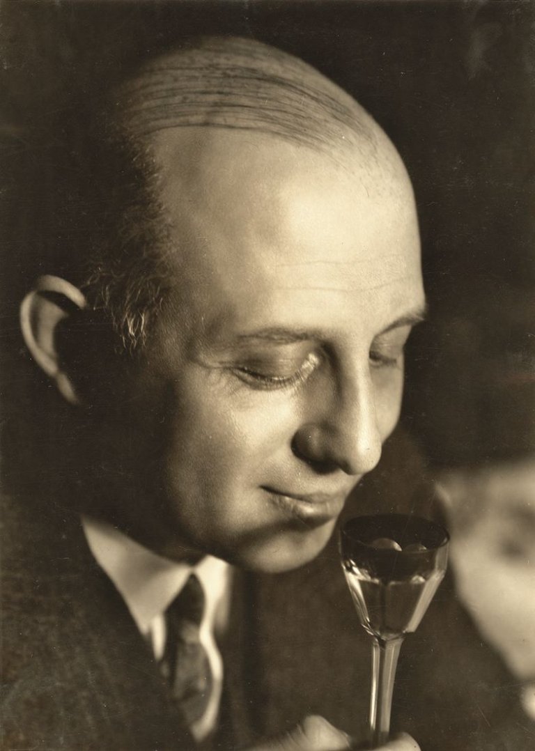Auf diesem Bild ist das folgende Kunstwerk zu sehen: Aenne Biermann (d.i. Anna Sibylla Sternfeld). Ohne Titel (Herbert Biermann). 1928.