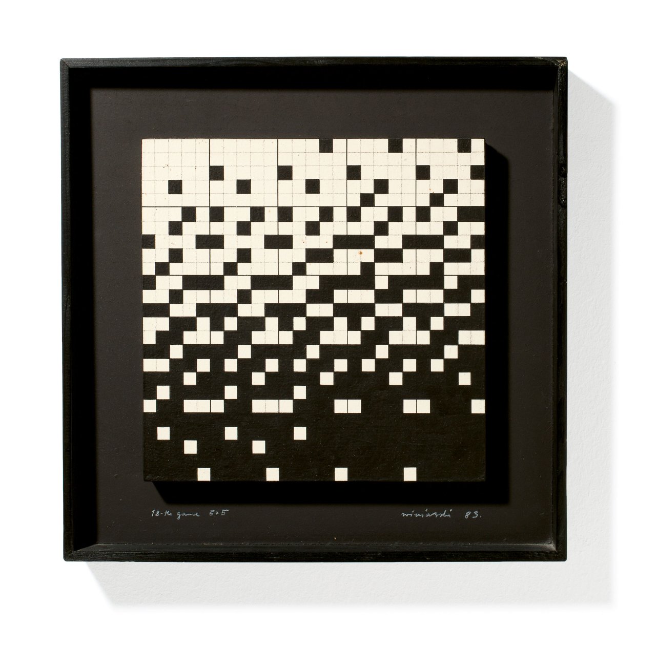 This picture shows the following artwork: Ryszard Winiarski. „18-th game 5 × 5“. 1983.