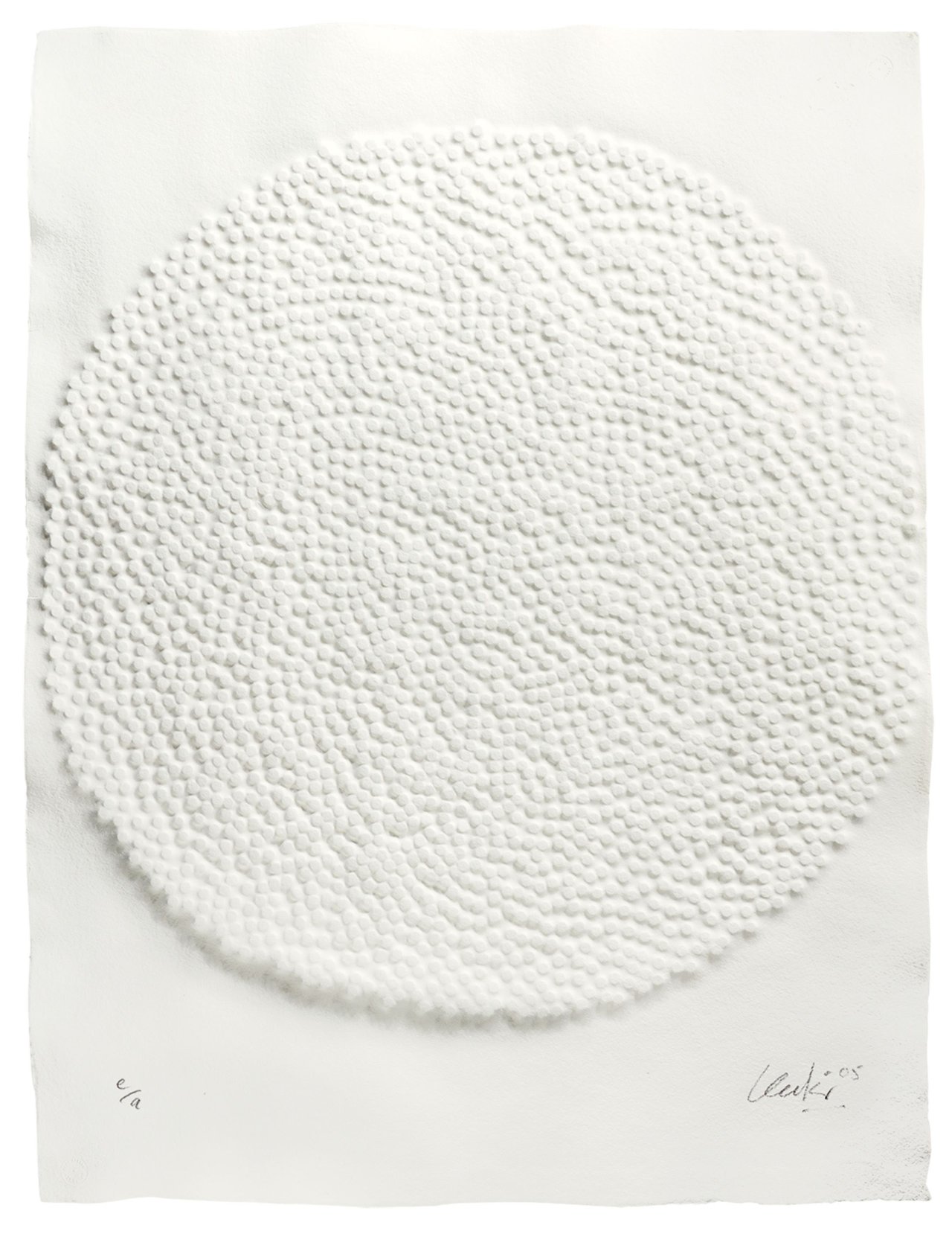 Auf diesem Bild ist das folgende Kunstwerk zu sehen: Günther Uecker. „Permitation“. 2005.