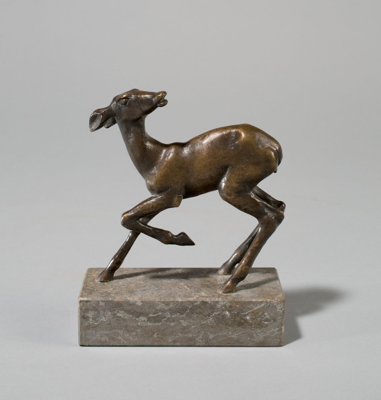Auf diesem Bild ist das folgende Kunstwerk zu sehen: Renée Sintenis. „Gazelle“. Um 1920.