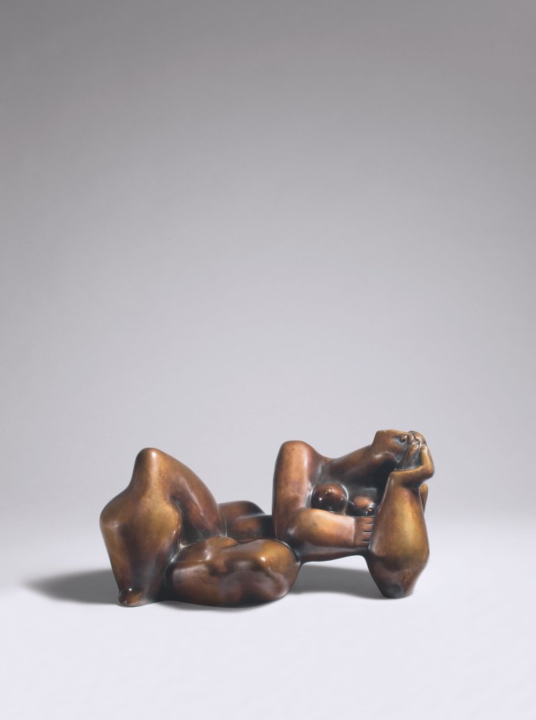 Auf diesem Bild ist das folgende Kunstwerk zu sehen: Karl Hartung. „Kleine Liegende mit aufgestütztem Kopf“. 1948.