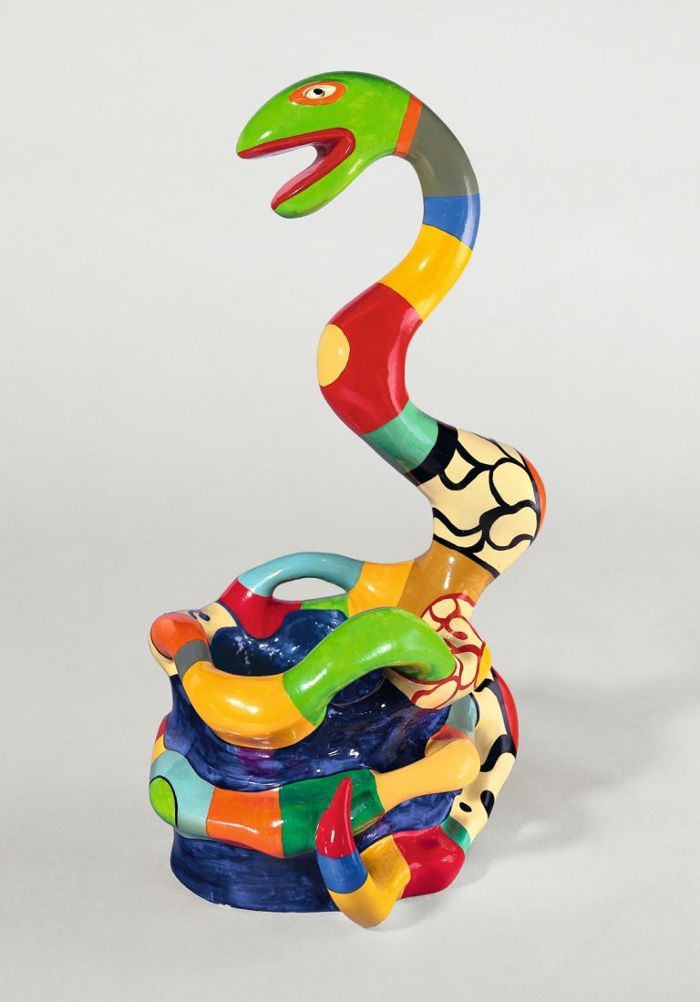 Auf diesem Bild ist das folgende Kunstwerk zu sehen: Niki de Saint Phalle. Schlange. 1986.