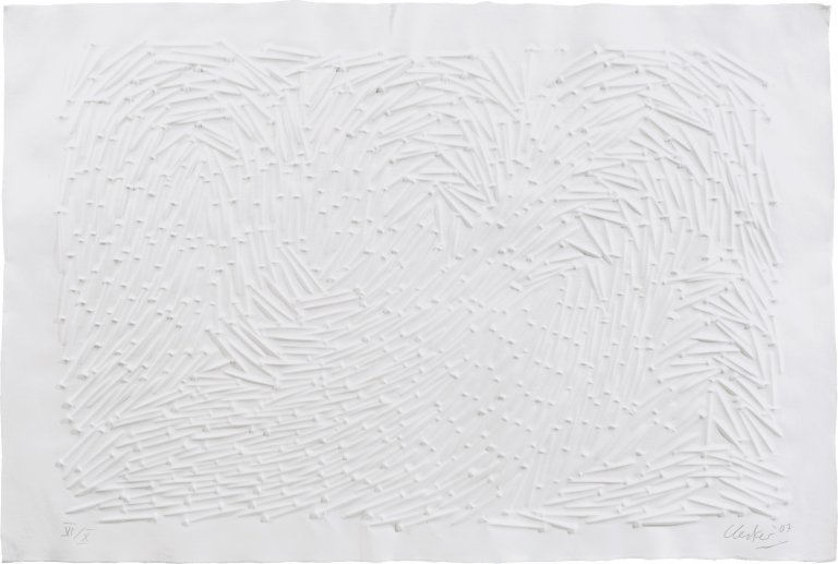 Auf diesem Bild ist das folgende Kunstwerk zu sehen: Günther Uecker. Große Strömung. 2006/2007.