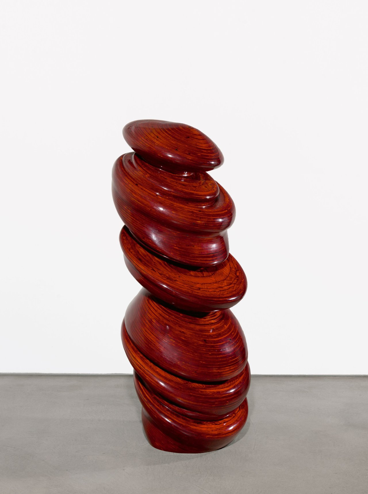 Auf diesem Bild ist das folgende Kunstwerk zu sehen: Tony Cragg. Finnish Totem. 2001.