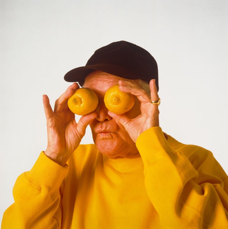 Auf diesem Bild ist das folgende Kunstwerk zu sehen: Abe Frajndlich. „Jack Lemmon“. 1996.