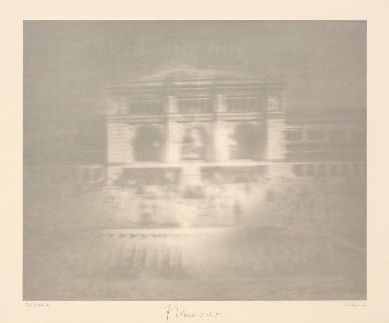 Auf diesem Bild ist das folgende Kunstwerk zu sehen: Gerhard Richter. „Bahnhof (Hannover)“. 1967.