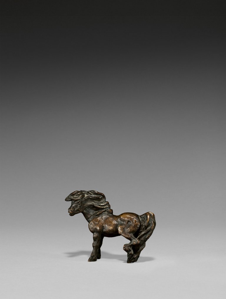 Auf diesem Bild ist das folgende Kunstwerk zu sehen: Renée Sintenis. „Auskeilendes Pony“. 1941.