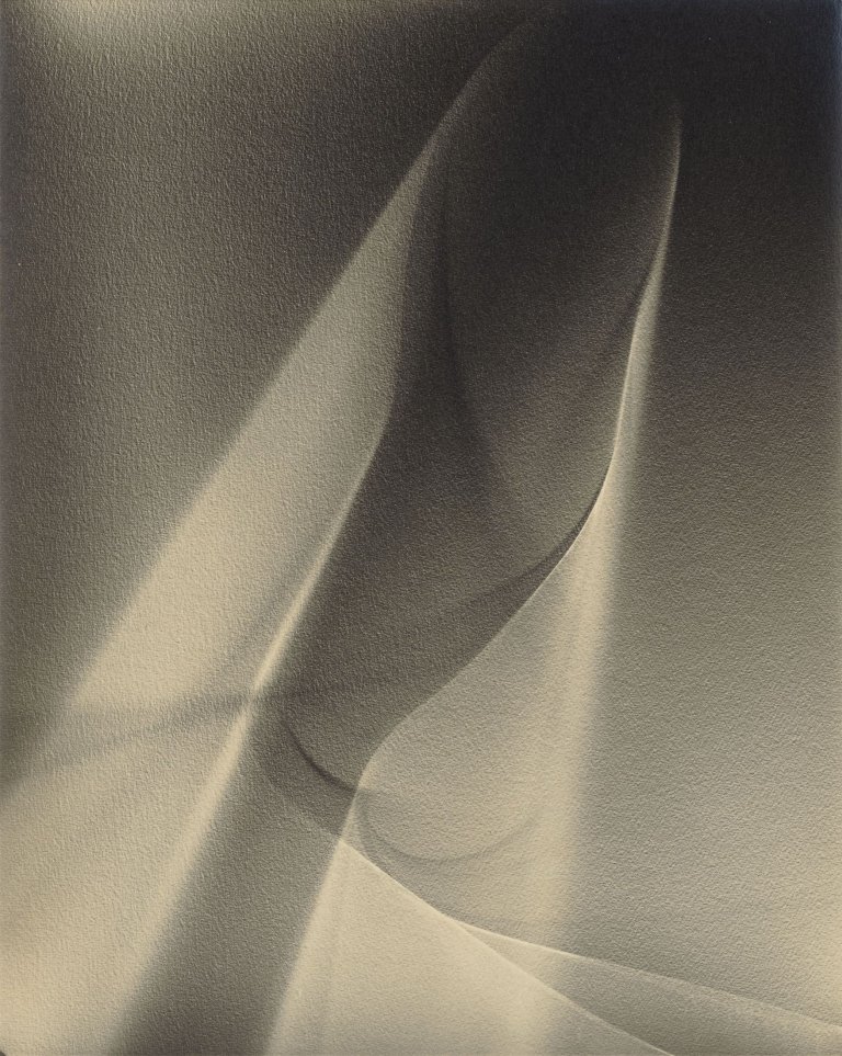 Auf diesem Bild ist das folgende Kunstwerk zu sehen: Lotte Jacobi. Photogenic. 1946–1955.