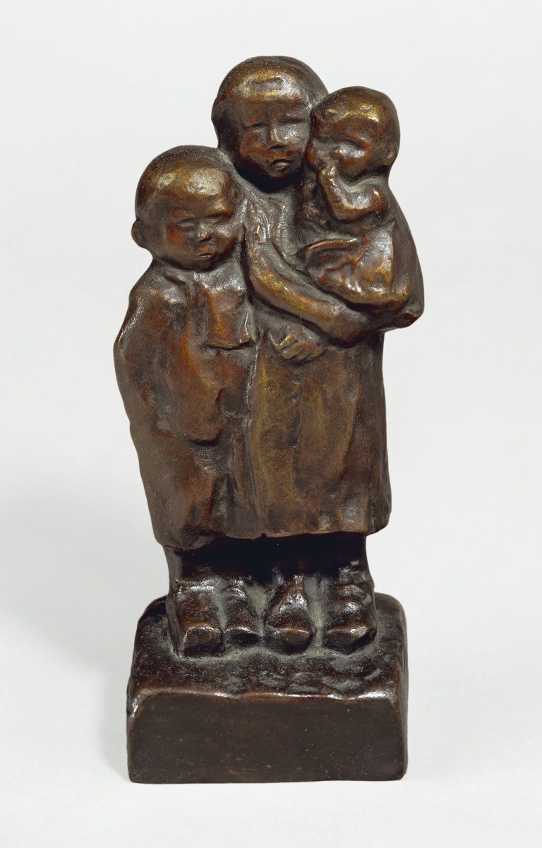 Auf diesem Bild ist das folgende Kunstwerk zu sehen: Käthe Kollwitz. „Kindergruppe“. 1937/38.