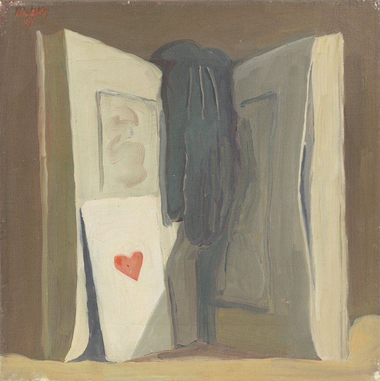 Auf diesem Bild ist das folgende Kunstwerk zu sehen: Harald Metzkes. Stillleben mit Herz-As, Handschuh und Buch. 1967.