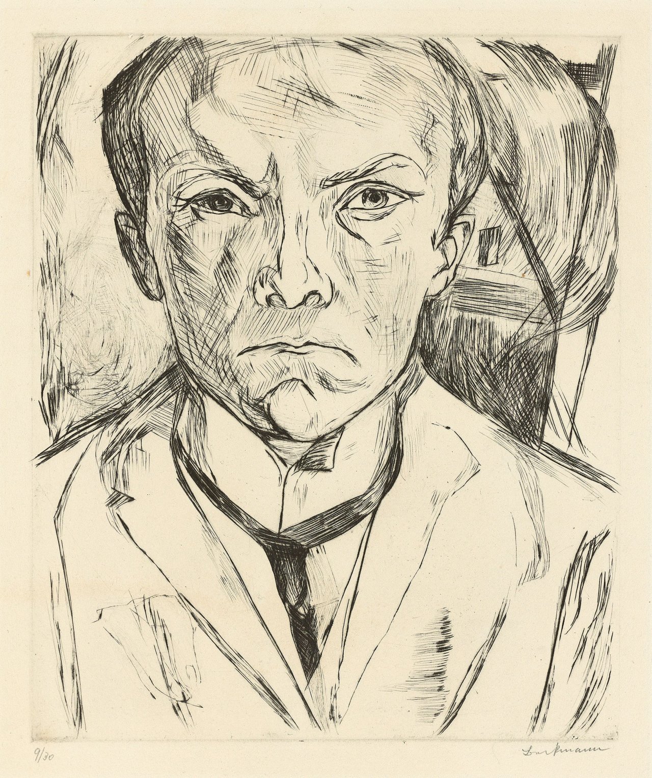 Auf diesem Bild ist das folgende Kunstwerk zu sehen: Max Beckmann. „Selbstbildnis von vorn, im Hintergrund Hausgiebel“. 1918.