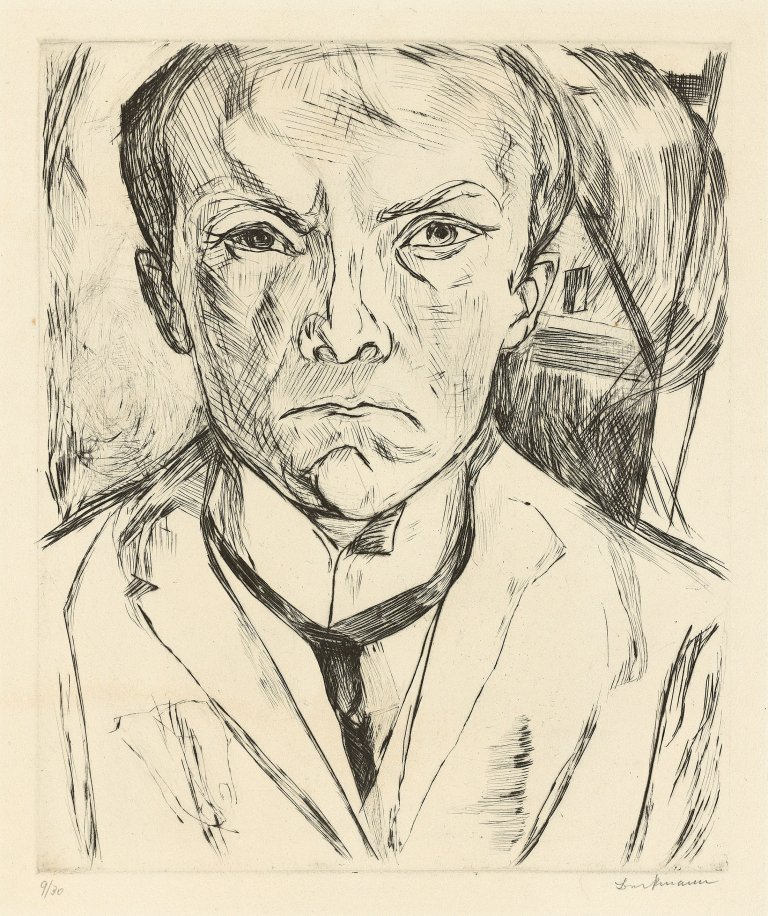 Auf diesem Bild ist das folgende Kunstwerk zu sehen: Max Beckmann. „Selbstbildnis von vorn, im Hintergrund Hausgiebel“. 1918.
