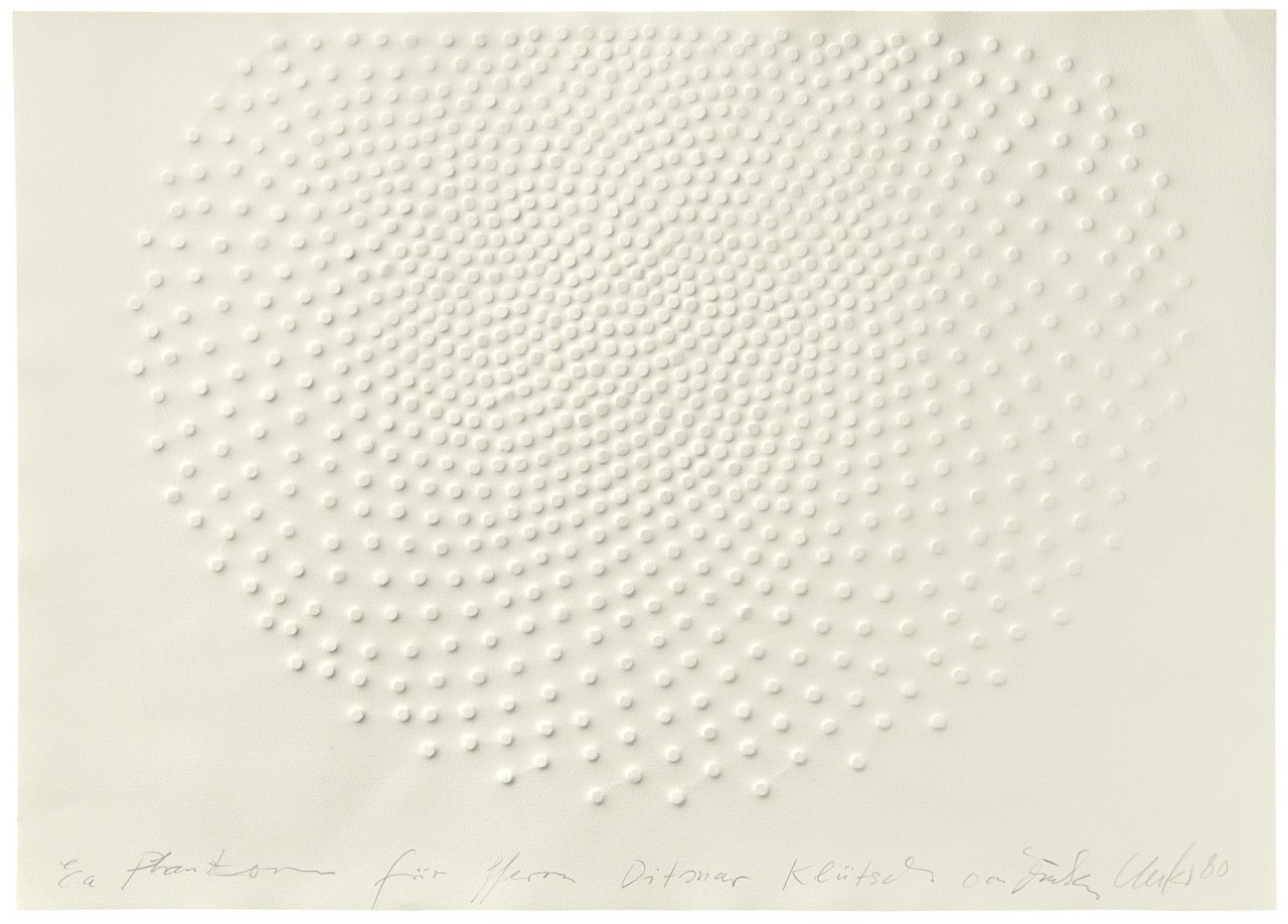 Auf diesem Bild ist das folgende Kunstwerk zu sehen: Günther Uecker. „Phantom“. 1980.