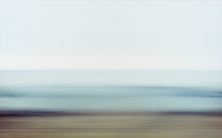 Auf diesem Bild ist das folgende Kunstwerk zu sehen: Michael Wesely. „Point Lobos“. 2000.