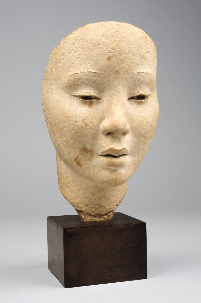 Auf diesem Bild ist das folgende Kunstwerk zu sehen: Fritz Huf. „Maske einer Japanerin“. 1923.