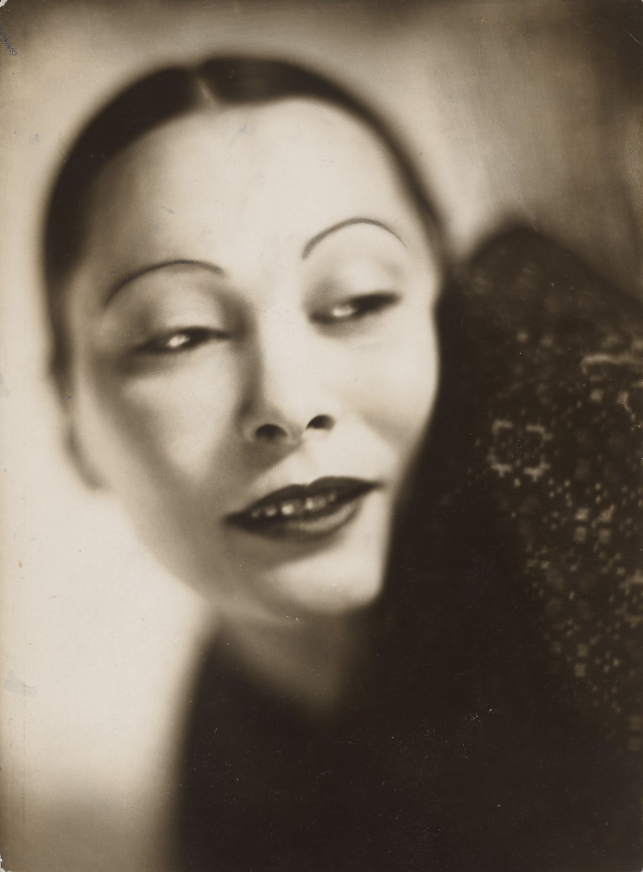 Auf diesem Bild ist das folgende Kunstwerk zu sehen:  Yva (d.i. Else Neuländer). Tänzerin Tatjana Barbakoff. 1929.