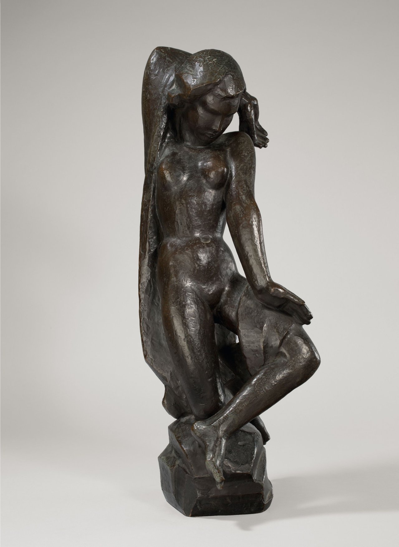 Auf diesem Bild ist das folgende Kunstwerk zu sehen: Georg Kolbe. „Badende“. 1921.