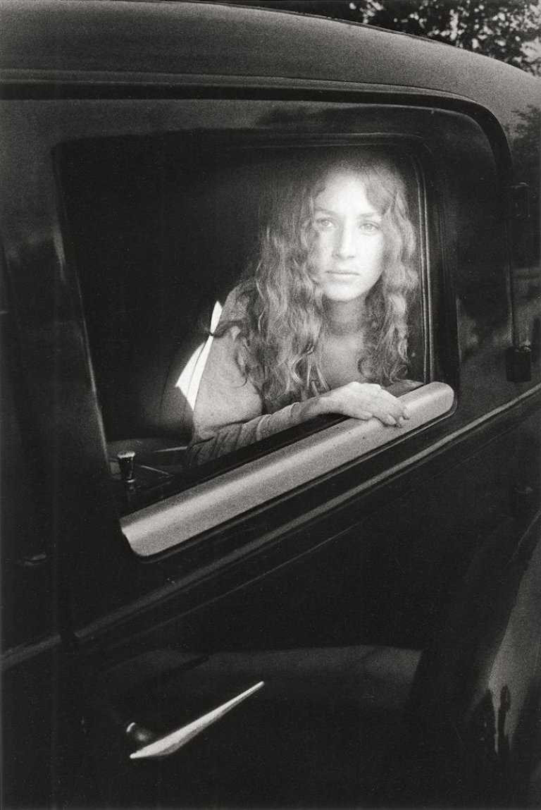 Auf diesem Bild ist das folgende Kunstwerk zu sehen: Ralph Gibson. Ohne Titel, aus der Serie „The Somnambulist“. 1969.