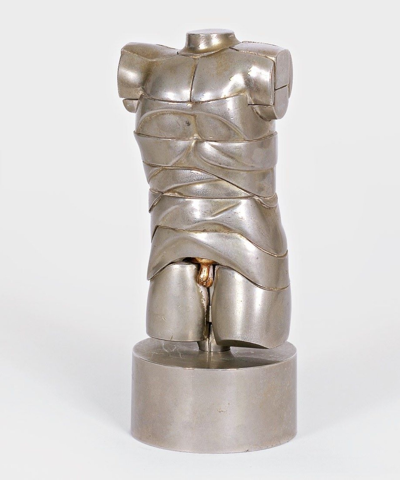 Auf diesem Bild ist das folgende Kunstwerk zu sehen: Miguel Ortiz Berrocal. „Mini David“. 1969.