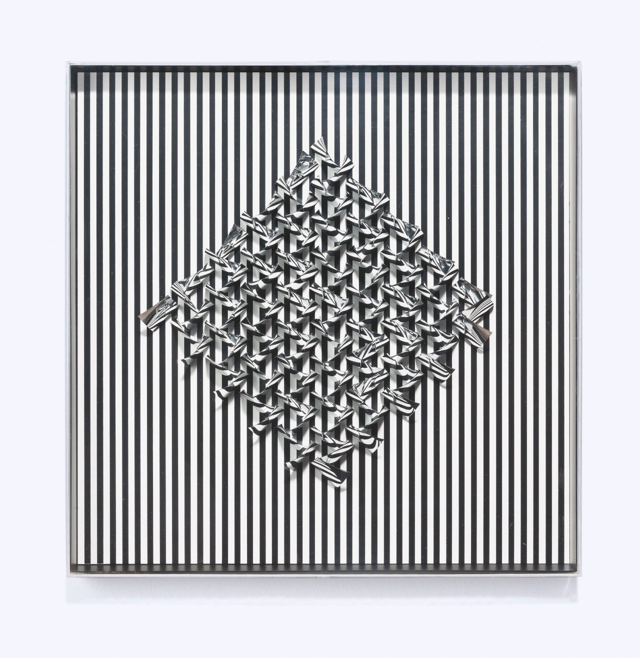 Auf diesem Bild ist das folgende Kunstwerk zu sehen: Julio Le Parc. „Relief 5“. 1970.