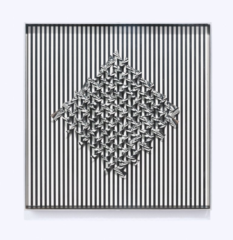 Auf diesem Bild ist das folgende Kunstwerk zu sehen: Julio Le Parc. „Relief 5“. 1970.