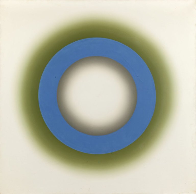 This picture shows the following artwork: Wojciech Fangor. „E 18“. 1966.