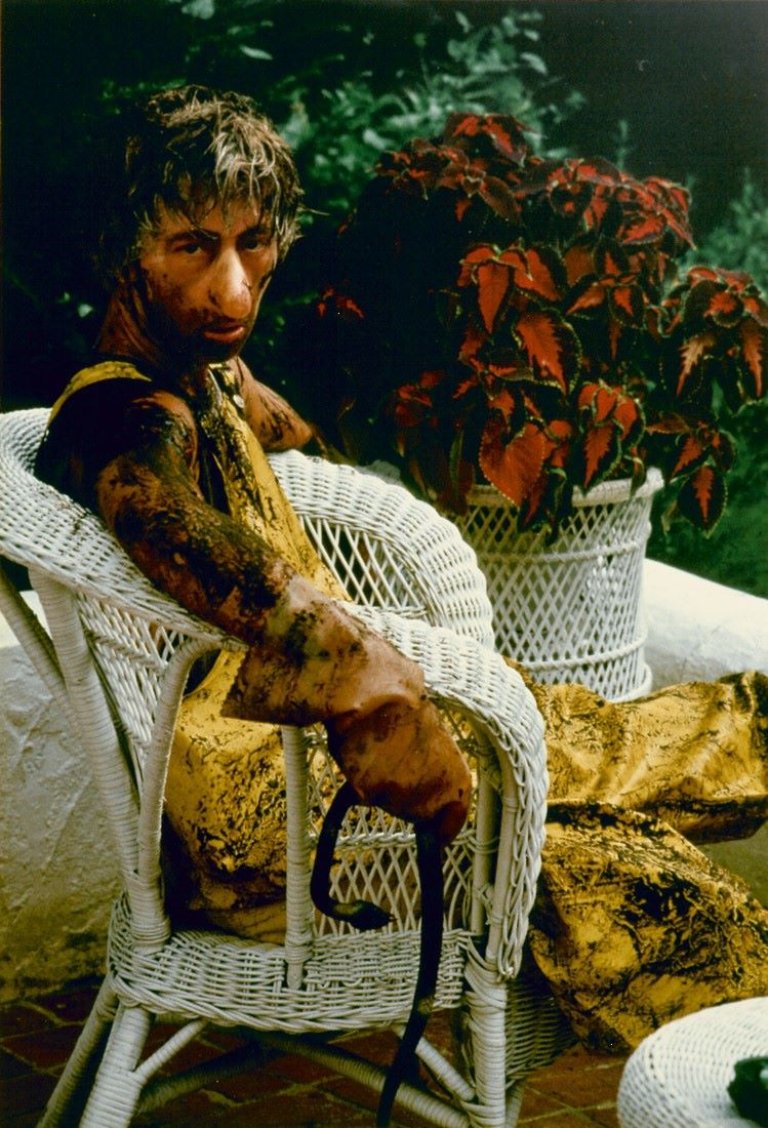 Auf diesem Bild ist das folgende Kunstwerk zu sehen: Cindy Sherman. Ohne Titel. 1987.