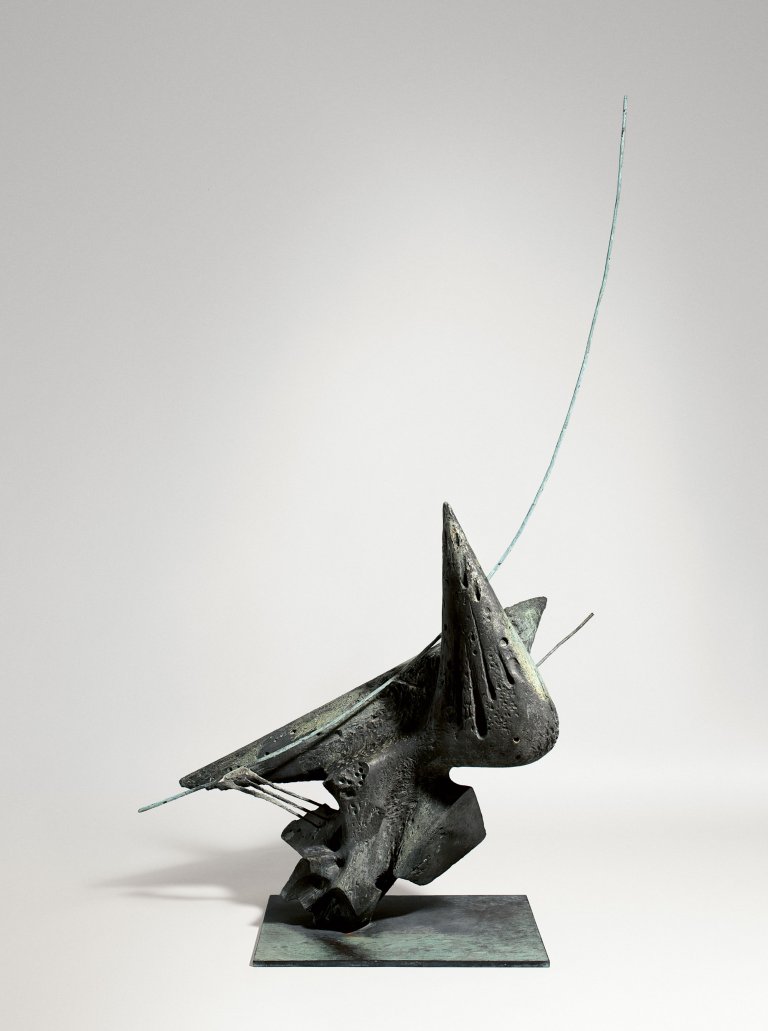 Auf diesem Bild ist das folgende Kunstwerk zu sehen: Bernhard Heiliger. „Kleiner Phönix III“. 1962.