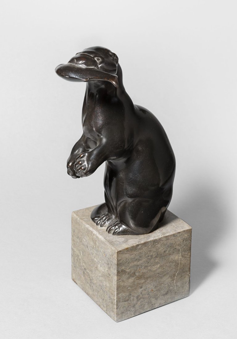 This picture shows the following artwork: August Gaul. ”Fischotter”. 1902.