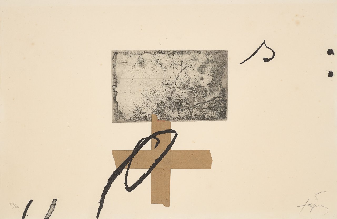 Auf diesem Bild ist das folgende Kunstwerk zu sehen: Antoni Tàpies. „Signes sur croix“. 1976.
