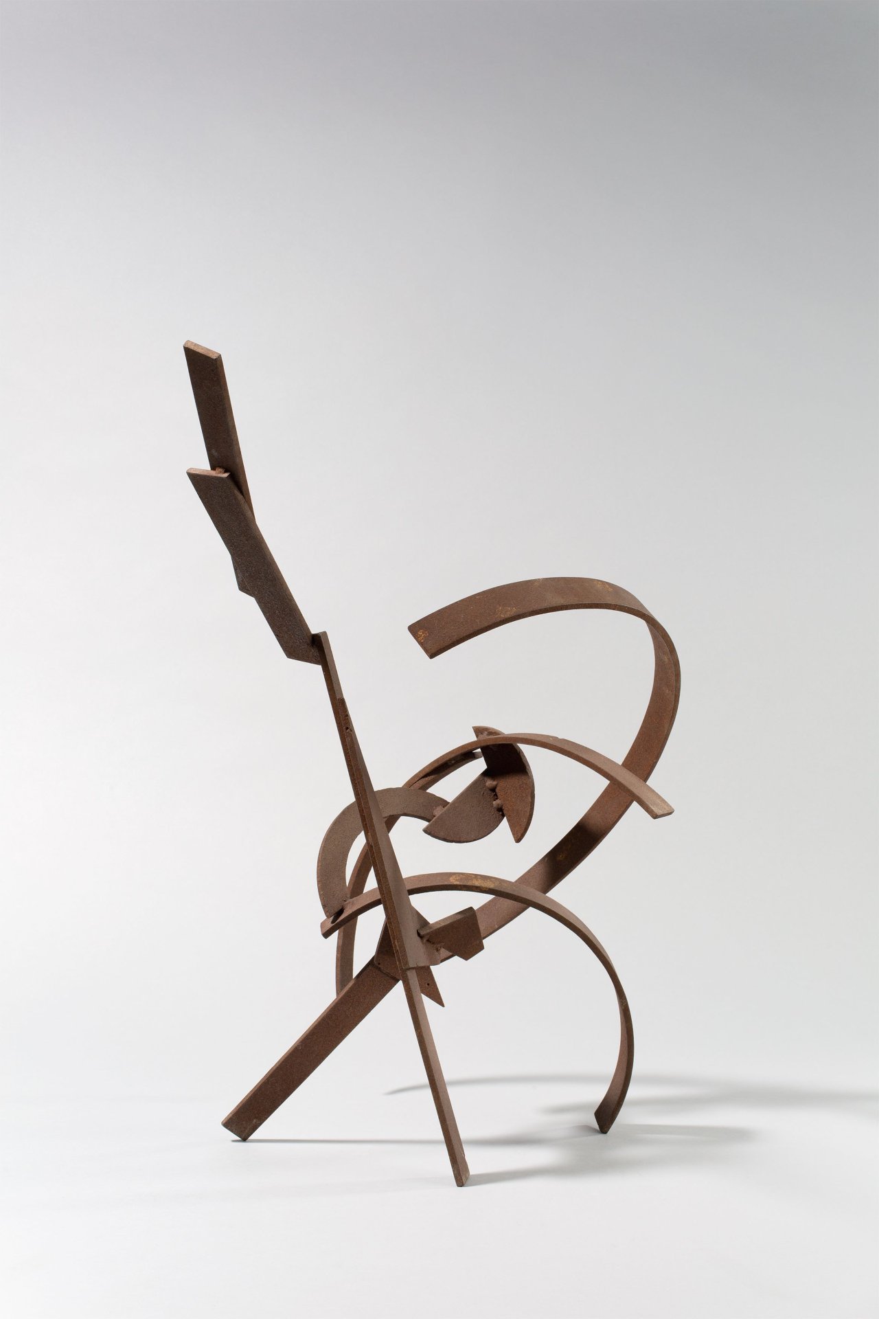 Auf diesem Bild ist das folgende Kunstwerk zu sehen: Paul Suter. Vancouver. 1989.