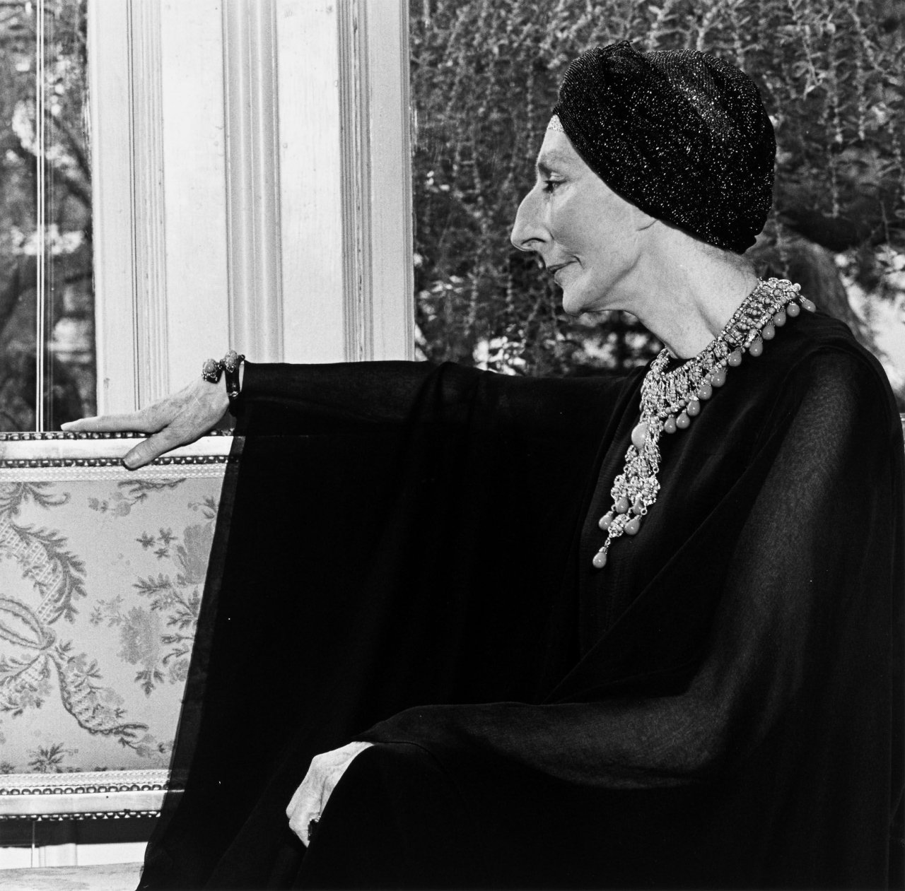 Auf diesem Bild ist das folgende Kunstwerk zu sehen: Robert Mapplethorpe. Countess Katherine Cebrian, San Francisco. 1980.
